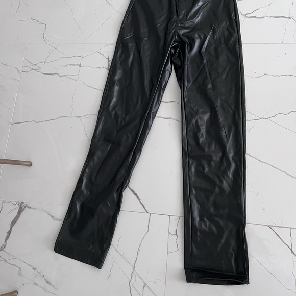 Missy Empire Black Faux Leather Straight Leg Split Detail Pants - Picture 4 of 4